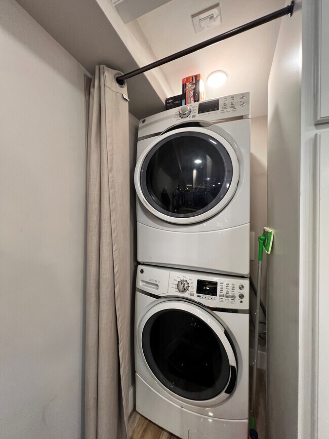 212 5th St NE unit 2, Washington, DC 20002 - photo 6