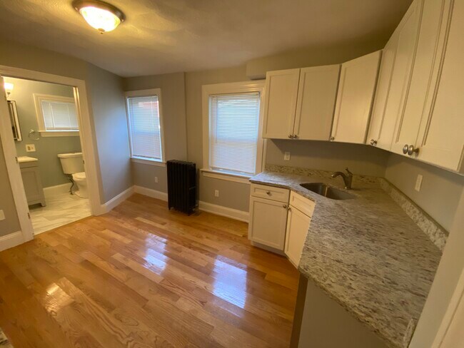 309 Highland Ave unit R, Somerville, MA 02144 - photo 7