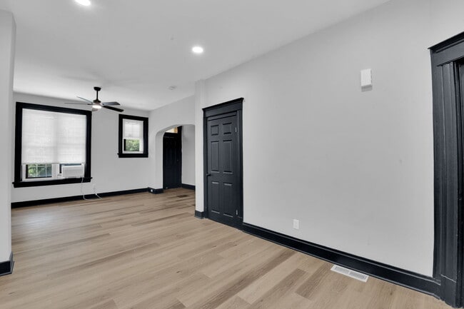 3608 Nebraska Ave, Saint Louis, MO 63118 - photo 3