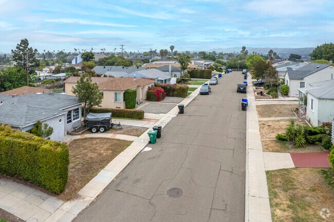 Single family homes with charming facades line Meade Avenue in the heart of El Cerrito.