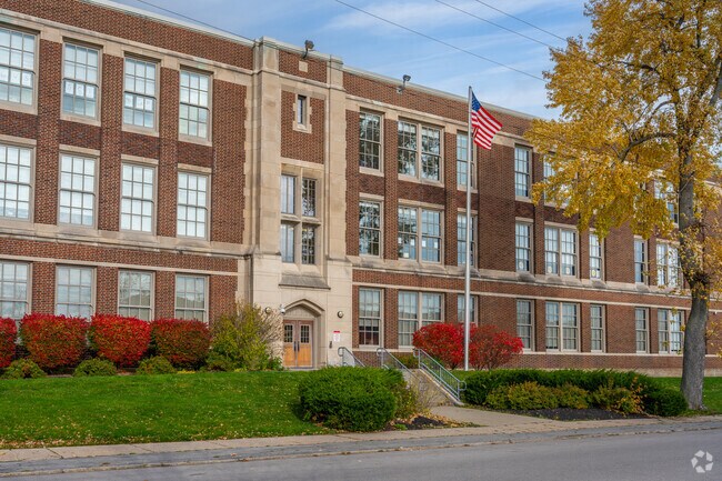 Buffalo Elementary School in Willert Park is committed to academic excellence.