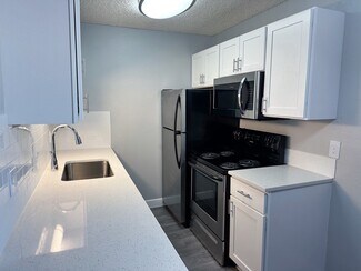 7937 W 54th Ave, Arvada, CO 80002