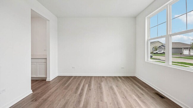 9946 Edgebrook Ln, Huntley, IL 60142 - photo 6