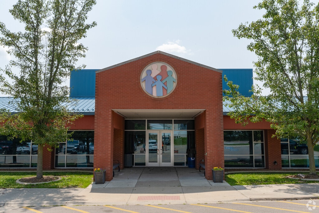 Long Meadow Elementary School front entrance in Rochester.