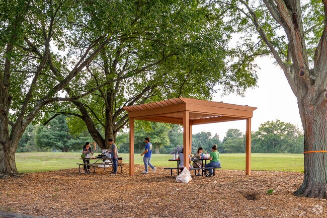 Red Gate Park used to be a functional golf course, now it has many other uses like picnics.