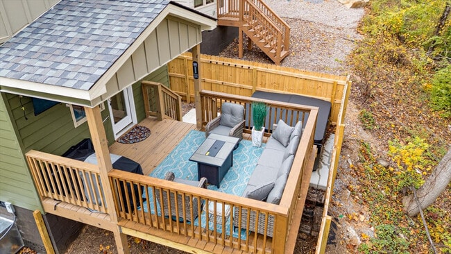 323 Kelly's Ferry Place unit ID1352406P, Chattanooga, TN 37419 - photo 2