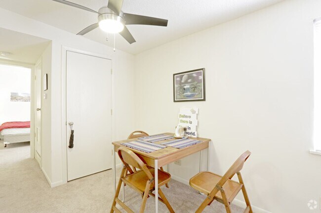 1001 Francis Dr, Champaign, IL 61821 - photo 6