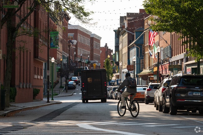 Laurel Hill residents can enjoy the perks of Norwich Lifestyle while living the suburban life.