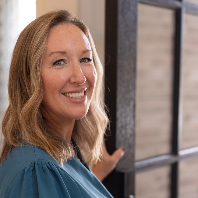 Lori Blad Real Estate Agent in Flower Mound,