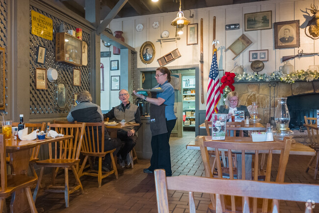 Cracker Barrel in Spring Valley offers Southern home-style cooking and has a country store.