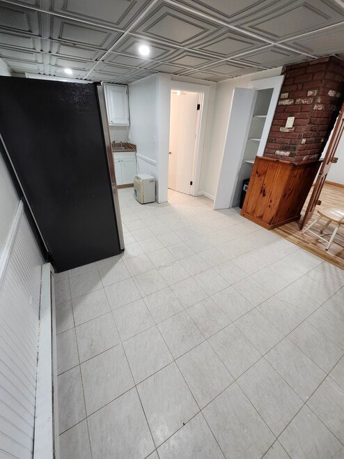 44 Nashua St unit 1, Clinton, MA 01510 - photo 1