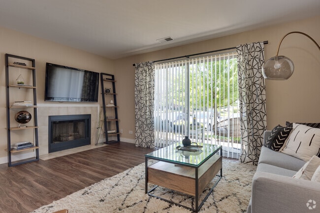 TGM Danada, Wheaton, IL 60189 - photo 3