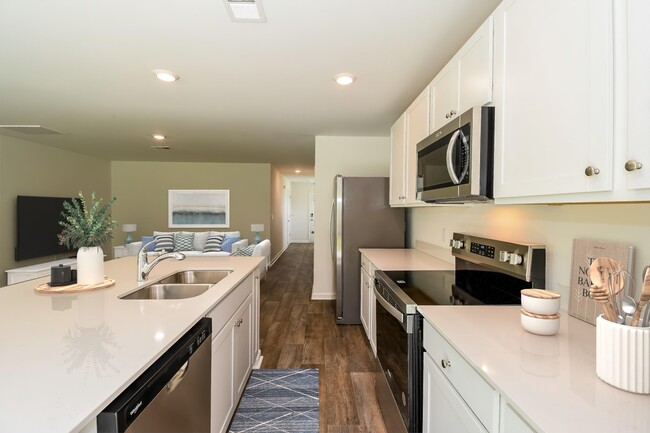 40 Striker Rd, Port Wentworth, GA 31407 - photo 2