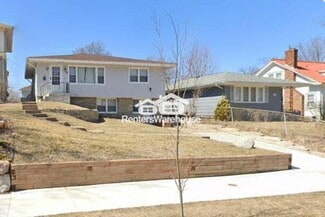 26 15th Ave N, Hopkins, MN 55343