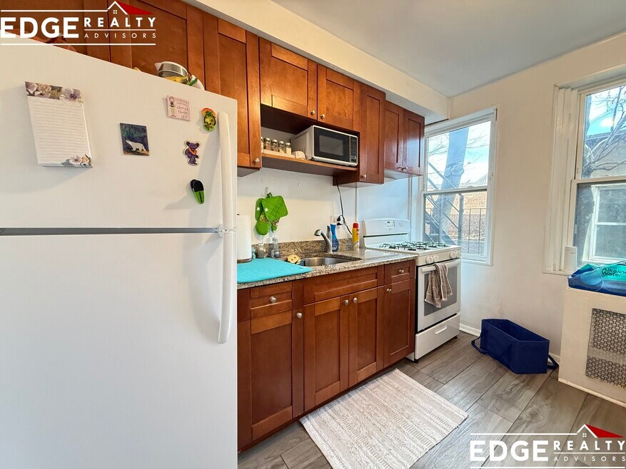 2000 Commonwealth Ave unit 5, Brighton, MA 02135 - photo 1