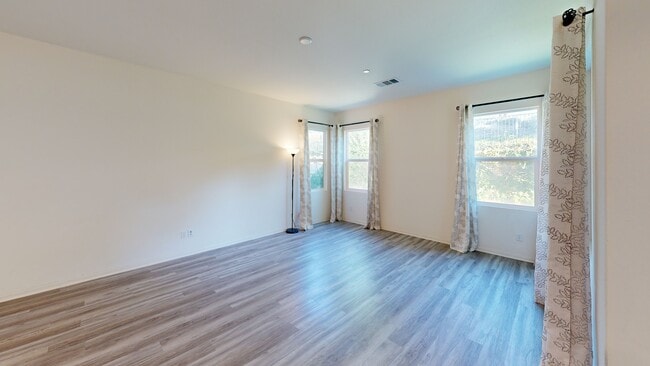 2307 Kay St, Upland, CA 91786 - photo 2