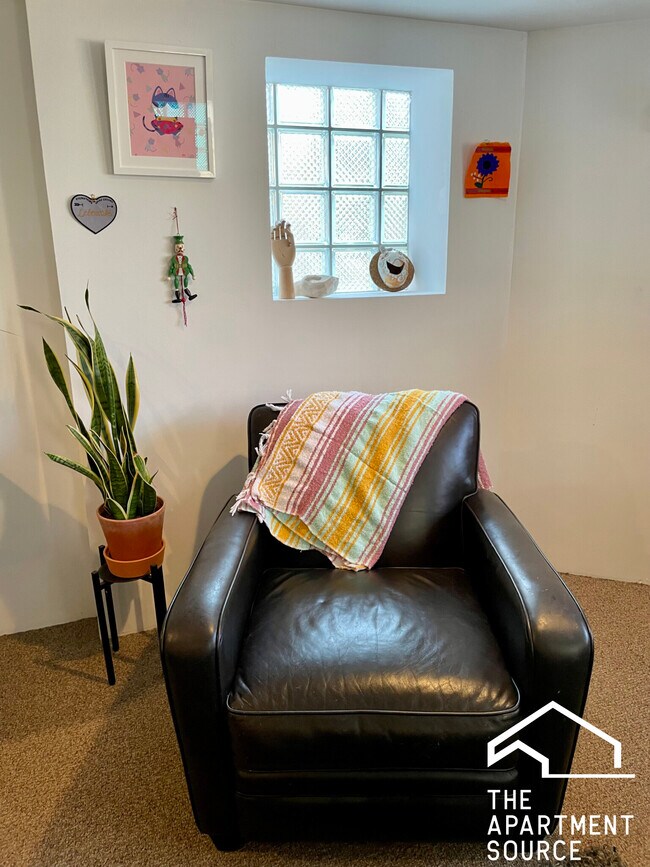 3121 N Monitor Ave unit B, Chicago, IL 60634 - photo 5