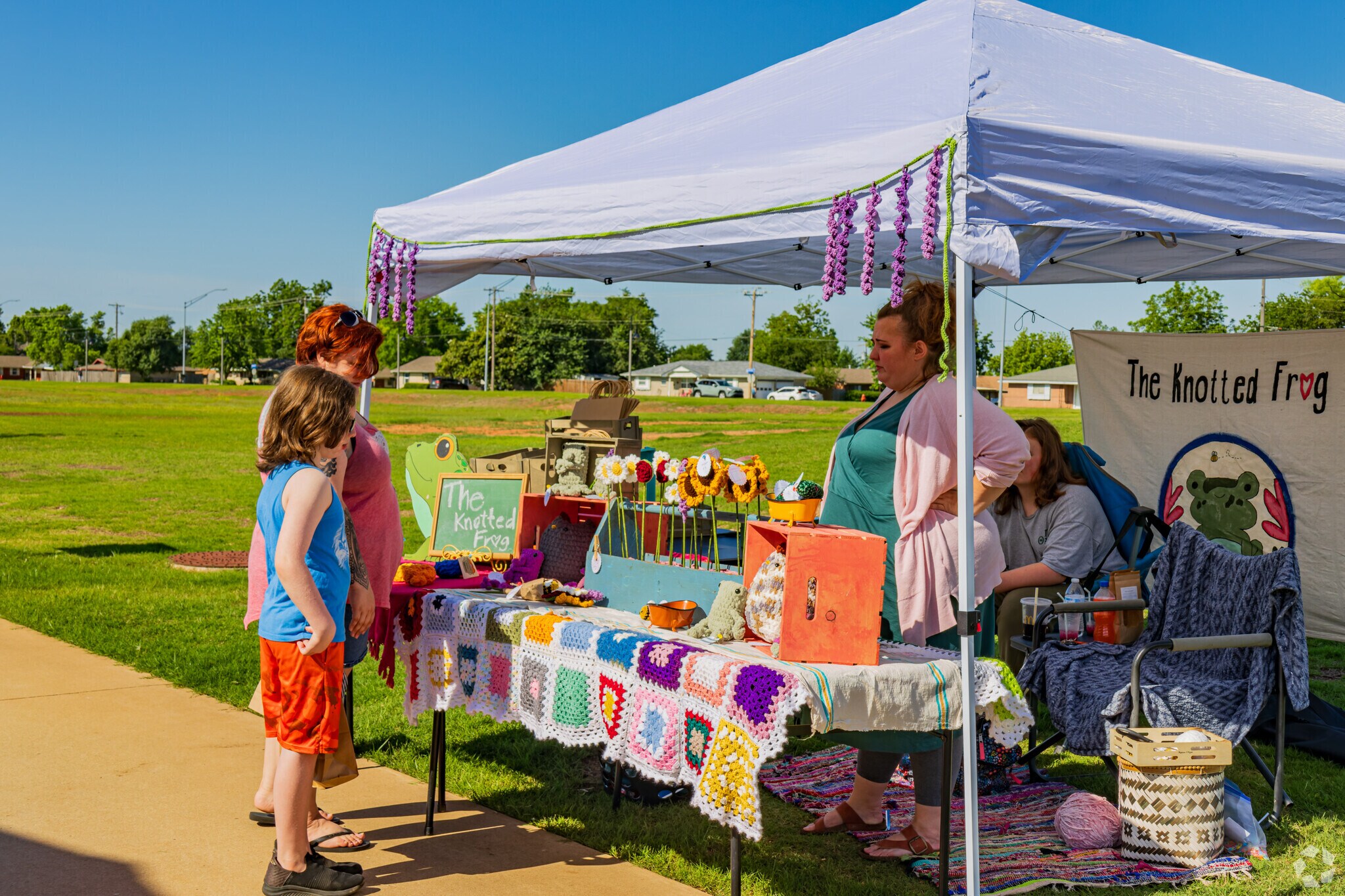 Regency Park residents can easily access the Central Park Farmers Market for local goods.
