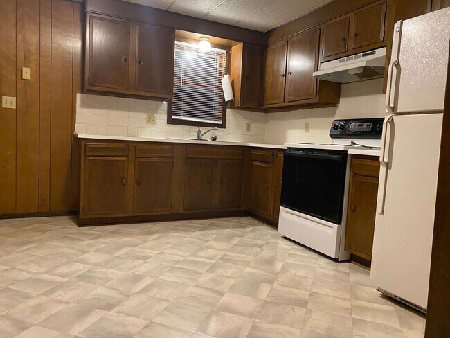 326 Menomonee St unit 4, Theresa, WI 53091 - photo 6