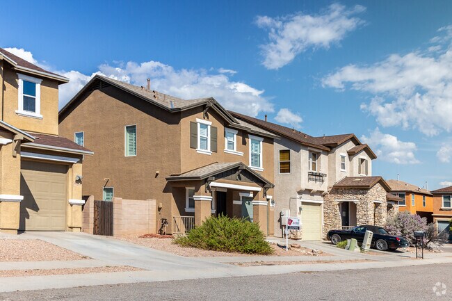 Lakeside Park properties feature earth-toned palettes that blend with the Arizona landscape.