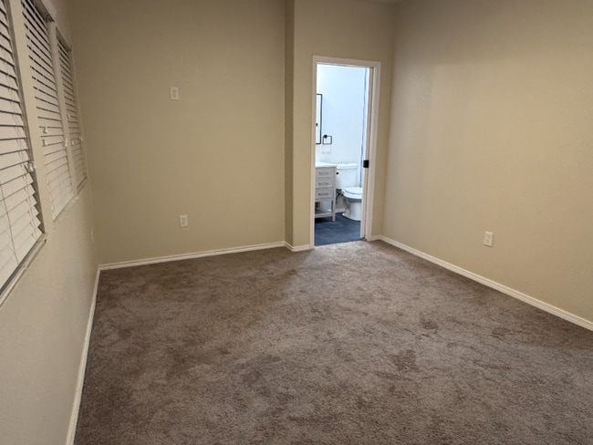 3801 Black Granite Dr, Austin, TX 78744 - photo 4