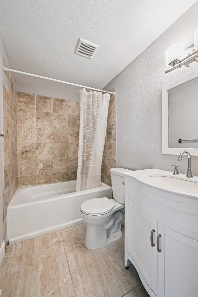 13988 E Utah Cir, Aurora, CO 80012 - photo 7