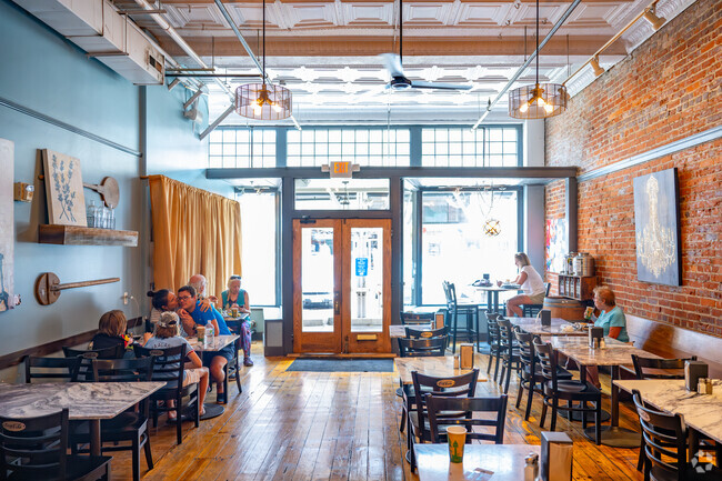 On the Rise Bakery has excellent fresh baked goods and is just a ten minute drive away.