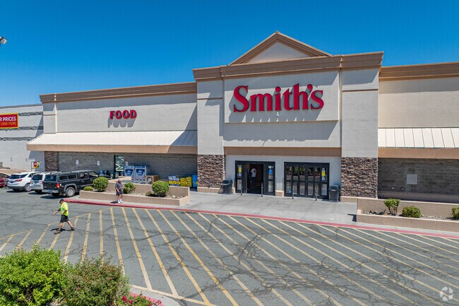 Topaz Lake residents shop locally at nearby Smith’s.