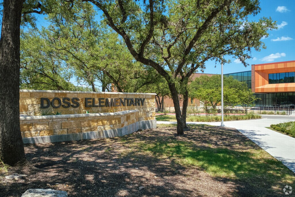 Doss Elementary School offers a variety of enrichment programs for Cat Mountain students.