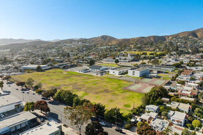 View of expansive green space in rear of Cabrillo Middle School in Downtown Ventura.