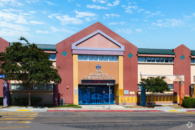 Washington Elementary in Little Italy fosters academic excellence in its students.