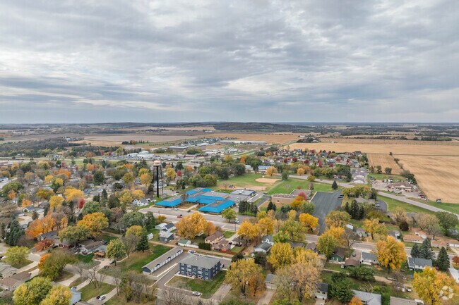 The Kimball Elementary School community emphasizes student success through personalized attention, innovative teaching methods, and a nurturing environment that celebrates individual achievements.