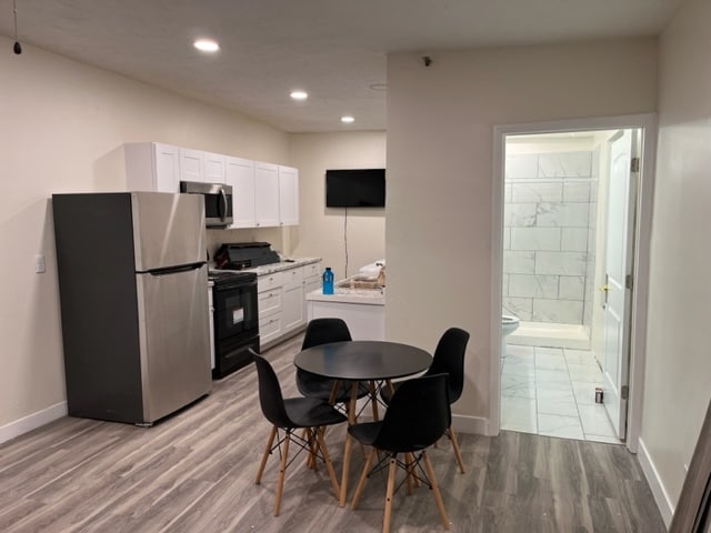 110 N 300 E unit Fiber Internet, Richfield, UT 84701 - photo 1