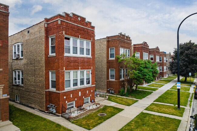 Brick two story homes with side entrances can be found all throughout Cicero.