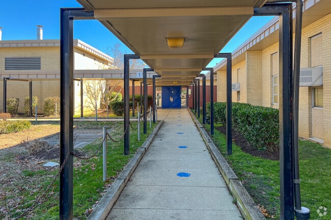 Valley View Elementary School