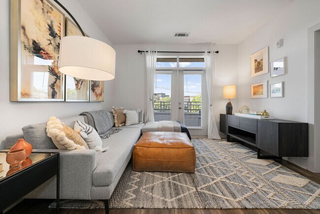 Bradham at New Bern, Charlotte, NC 28203 - photo 4