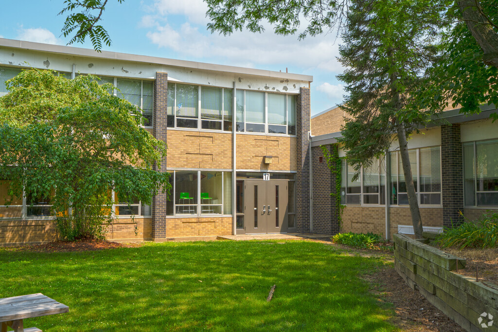 Southfield Christian School, Southfield MI Rankings & Reviews - Homes.com