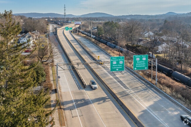 Route 422 provides Springmont residents with convenient regional access to nearby cities.