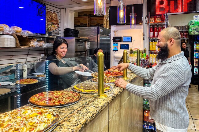 La Sirana Cafe has a great selection of pizza pies around the clock in Trenton, NJ.