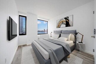 85 Commercial St Unit 439, Brooklyn, NY 11222