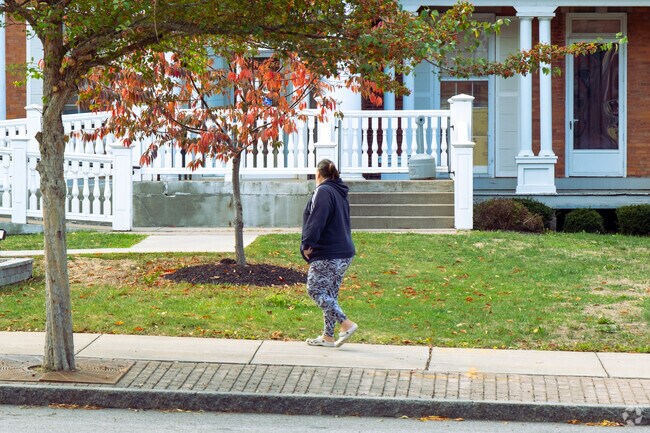 Albion Town Orleans residents enjoy abundant nature and easy access to amenities.