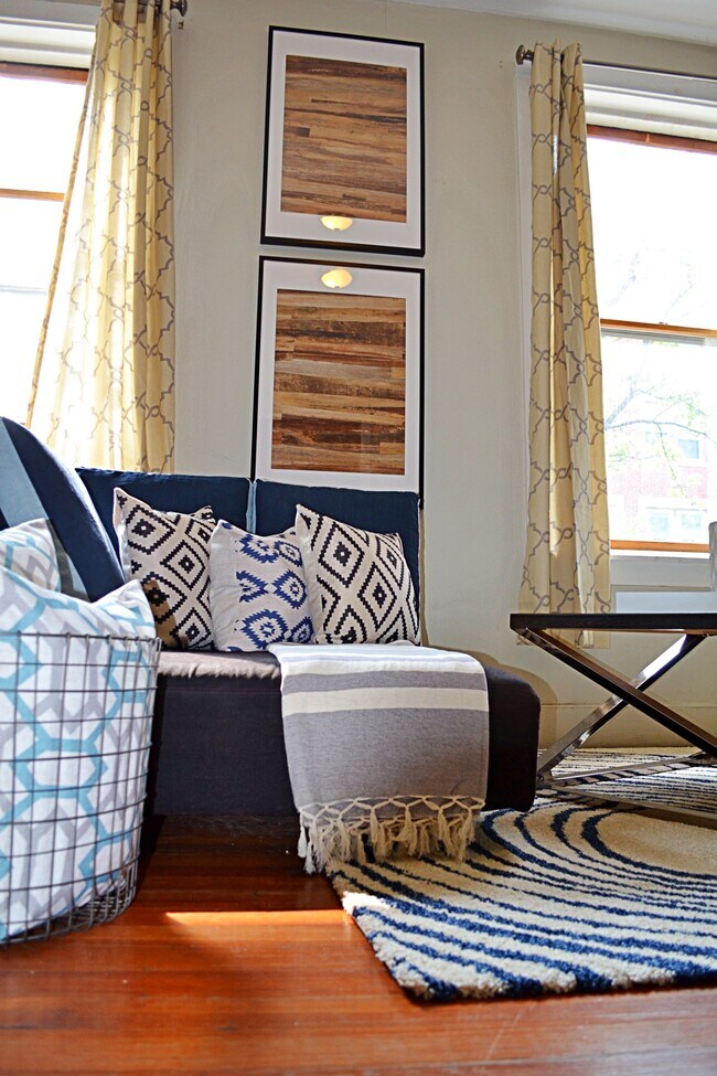 437 Hanover St unit 2, Boston, MA 02113 - photo 3