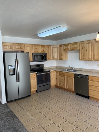 930 S 550 E, Clearfield, UT 84015