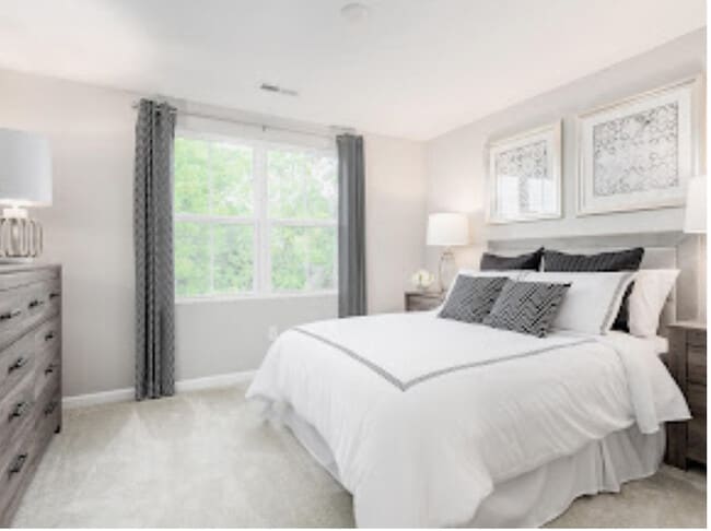 Master bedroom with En-suite bathroom