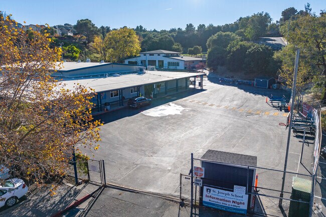 St. Joseph School is located in Pinole, California.