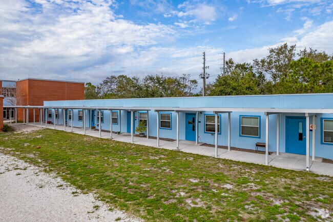 Ridgecrest Elementary school is a highly rated public school in Largo, FL.