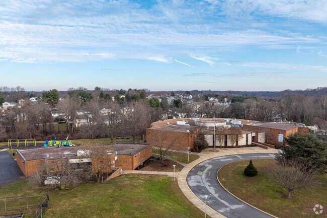 Etta Wilson Elementary School has a large campus with great facilities for students.