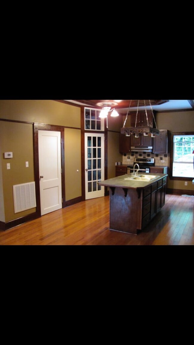 Other side of kitchen