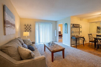 110 Champions Dr, Lufkin, TX 75901