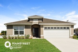 621 NW 37th Place, Cape Coral, FL 33993